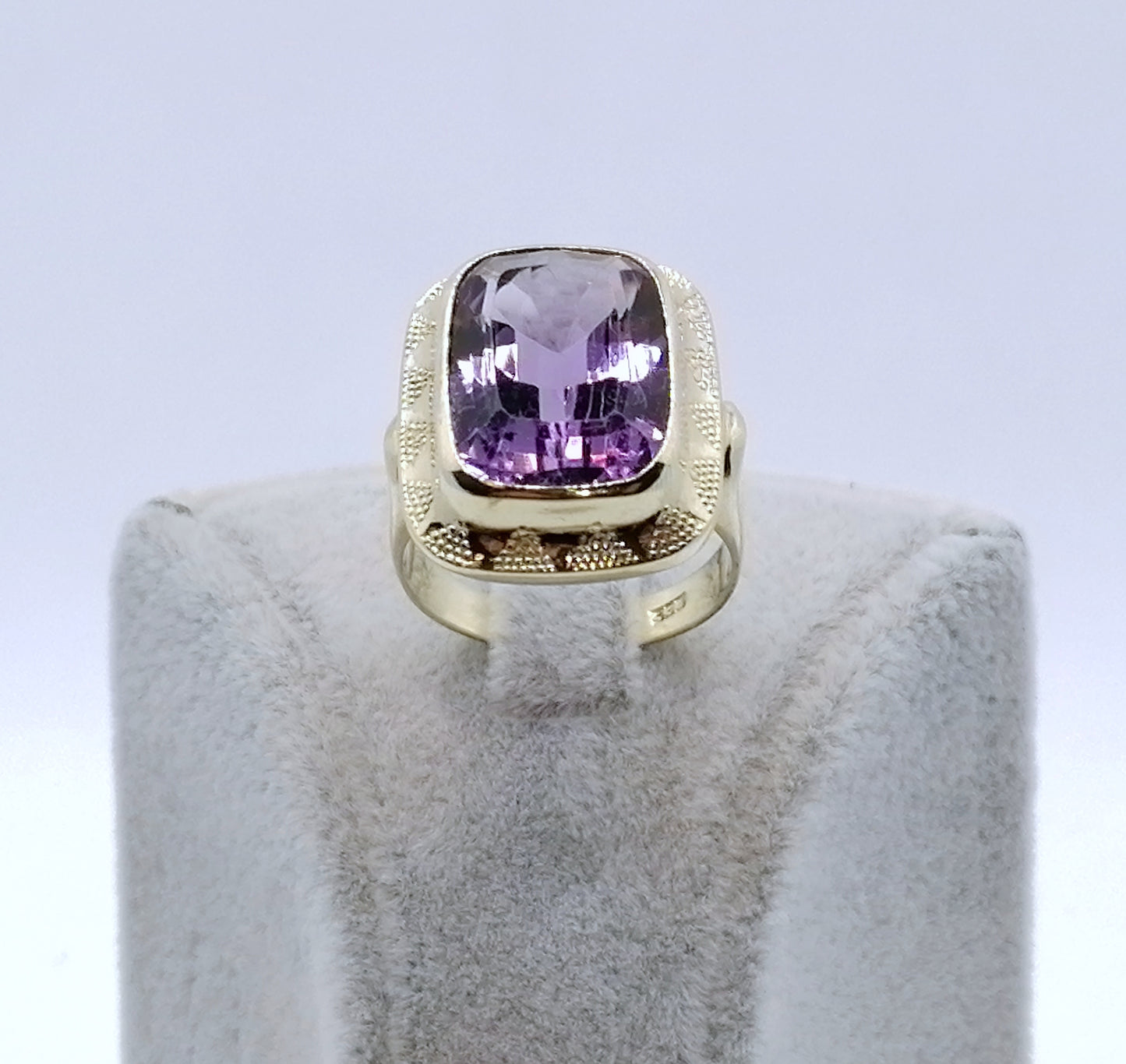 Ring Gold 333er mit Amethyst Gr. 57