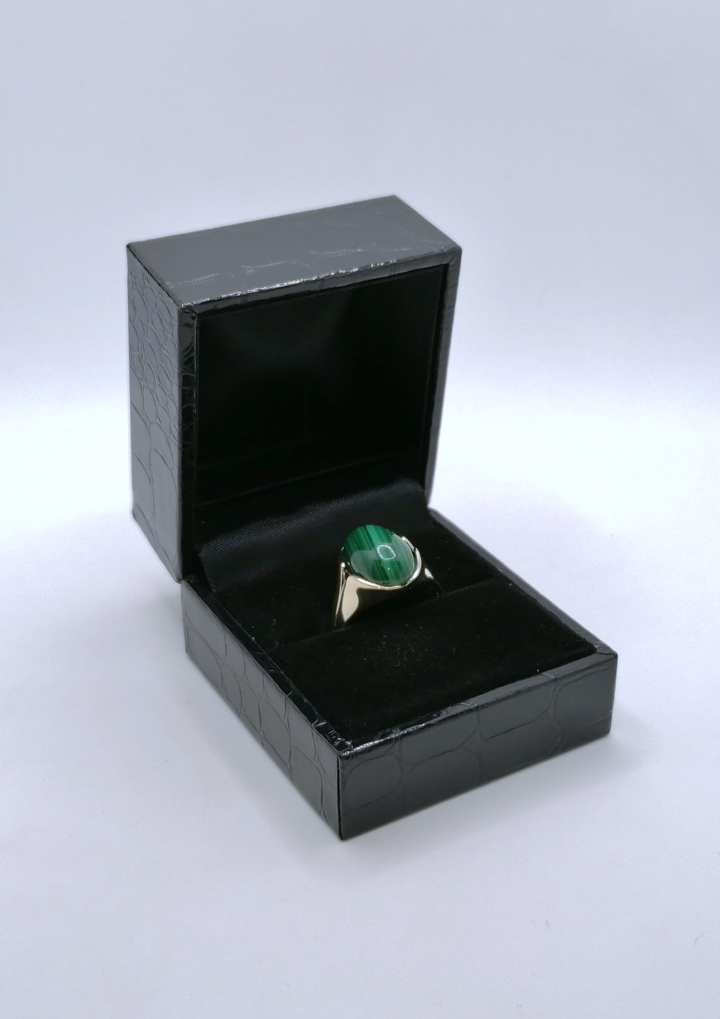 Ring Gold 333er mit Malachit