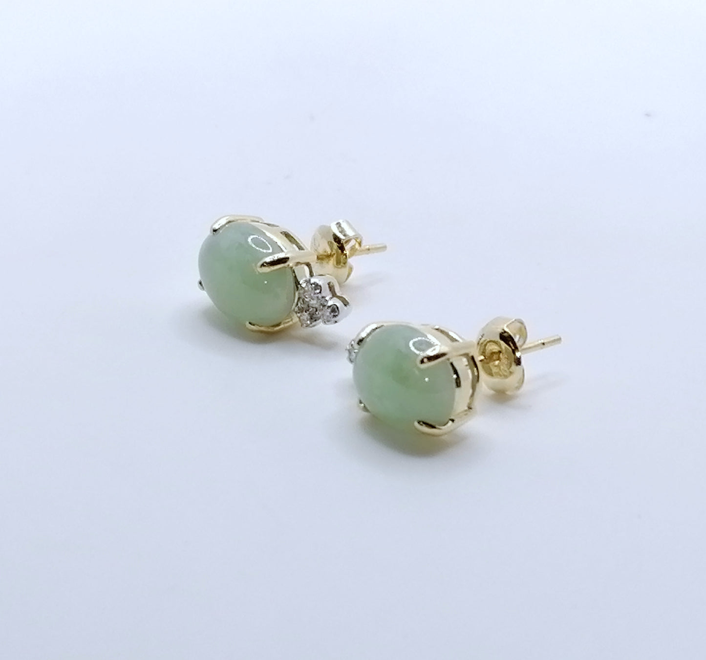 Ohrstecker Gold 585er mit Jade und Diamanten