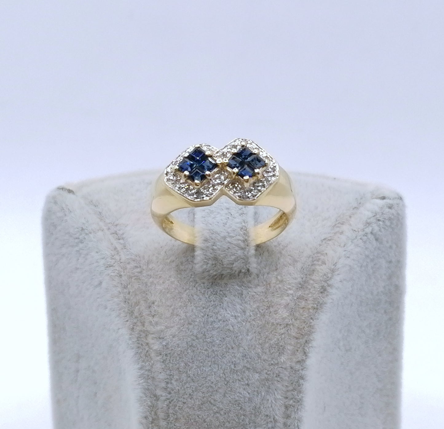 Ring Gold 750er mit Saphiren und Diamanten Gr. 53