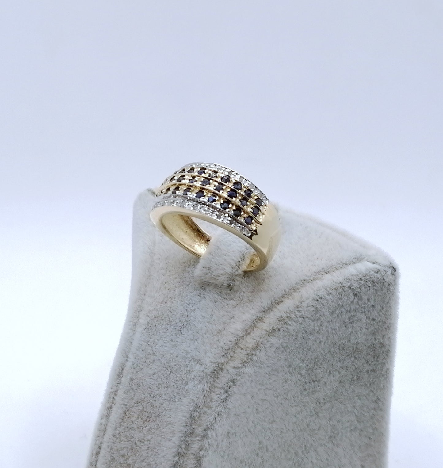 Ring Gold 585er mit Saphiren und Diamanten Gr. 57