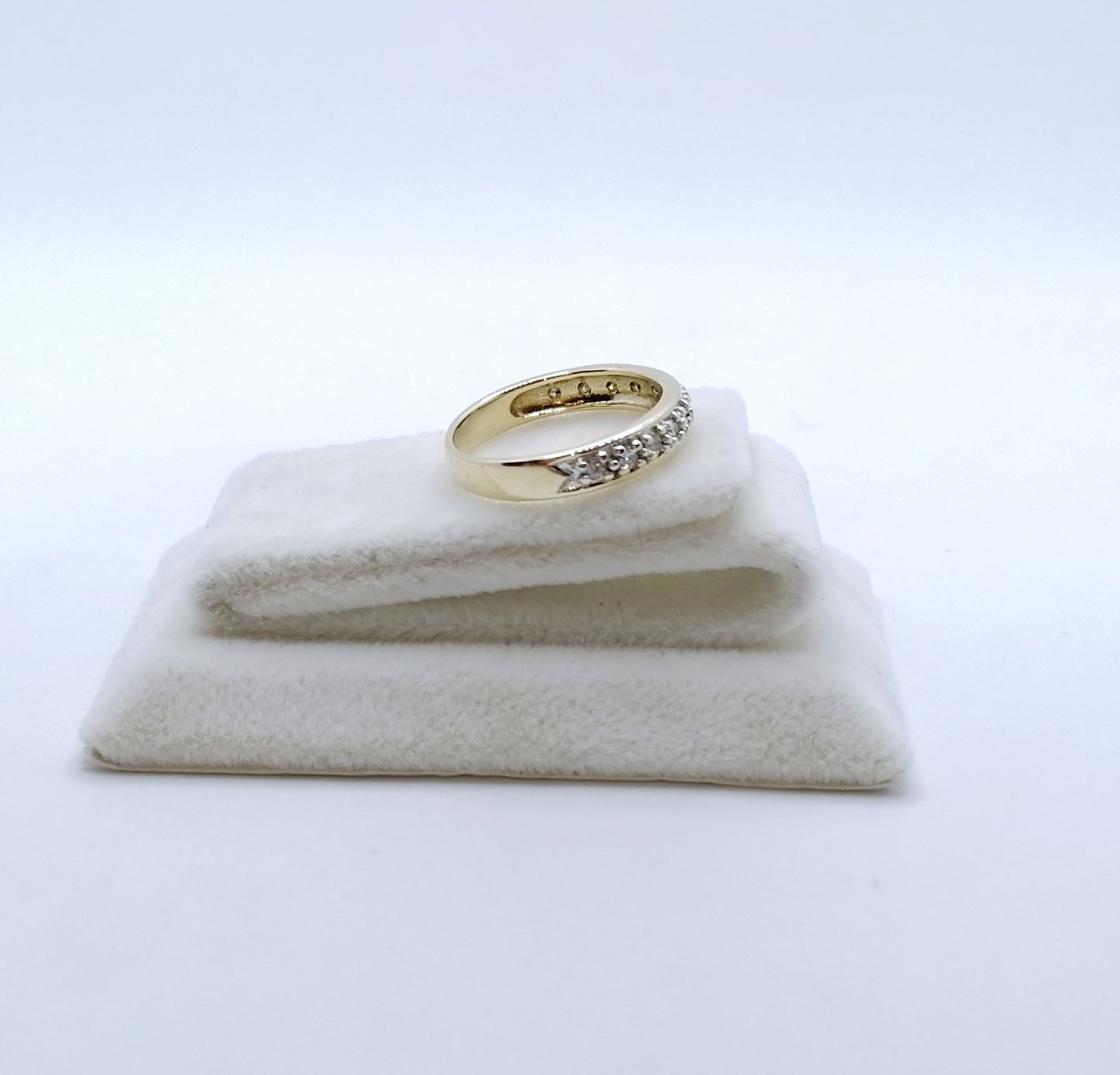 Ring Gold 375er mit Diamantsplitter Gr. 53