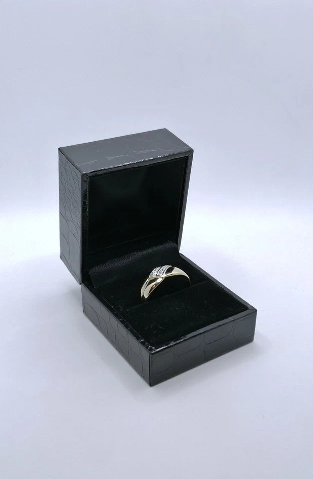 Ring Gold 585er mit Diamantsplitter Gr. 61