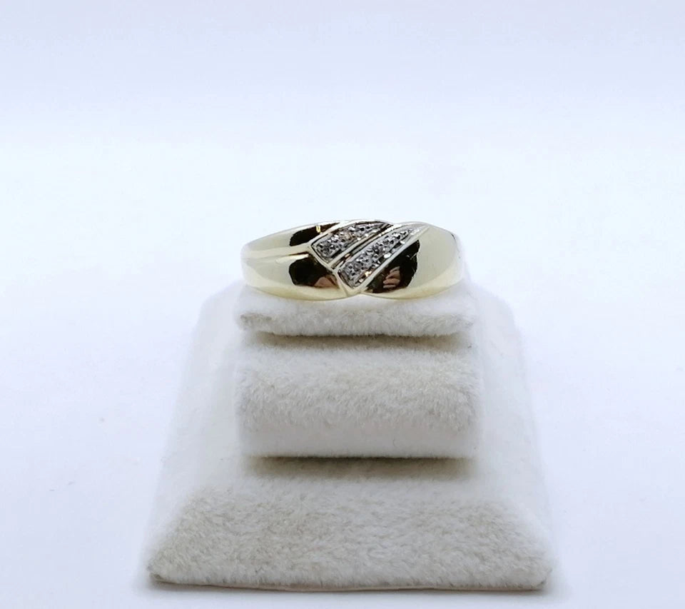 Ring Gold 585er mit Diamantsplitter Gr. 61
