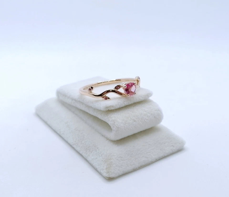 Ring Rosegold 375er mit Spinell Gr. 69